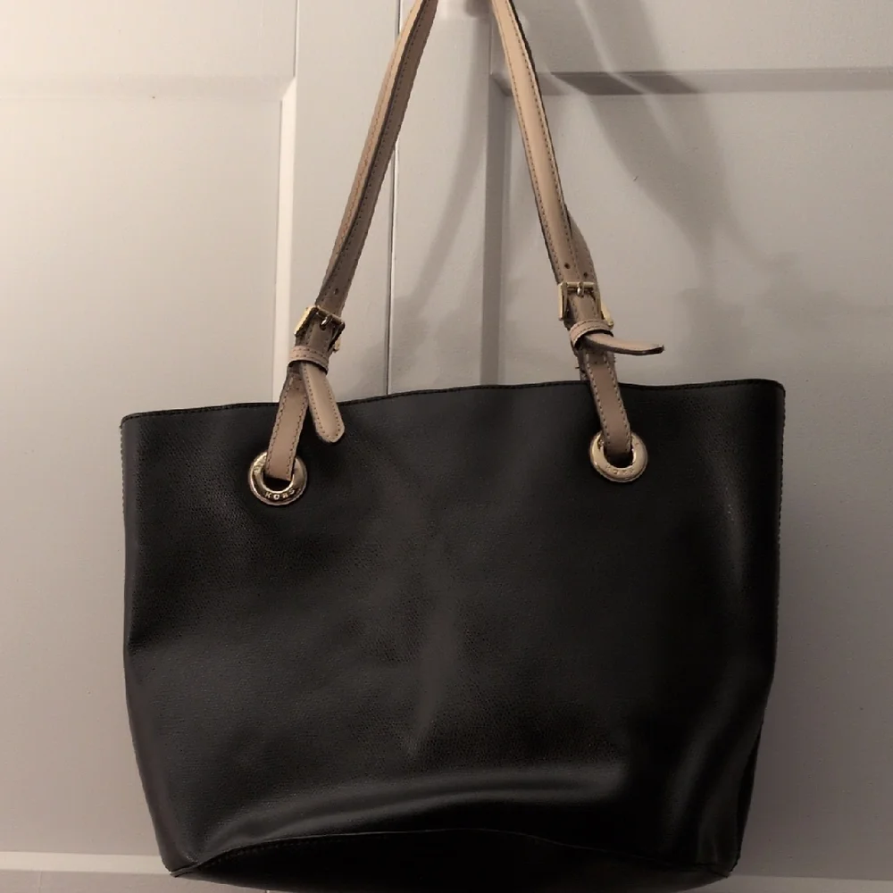 Michael Kors Black and Tan Tote Bag